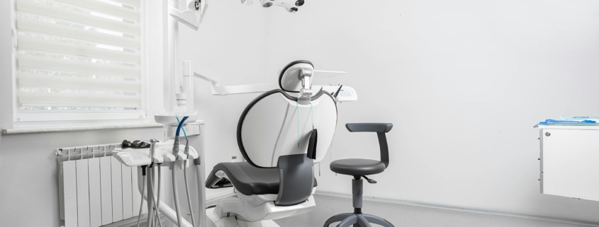 Why Should You Visit a Private Dentist in Newcastle for Ear Syringing? - Dentist Orthodontics Teeth Whitening in Newcastle Upon Tyne - North East