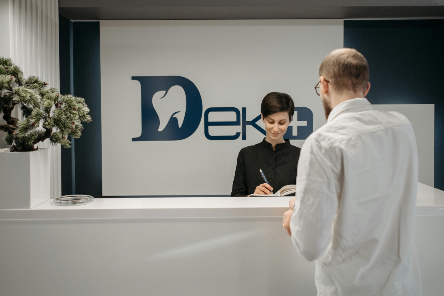 Which Clinic is Best for Dental Care in Gateshead? - The Dental Care Clinic - Dentist Orthodontics Teeth Whitening in Newcastle Upon Tyne - North East